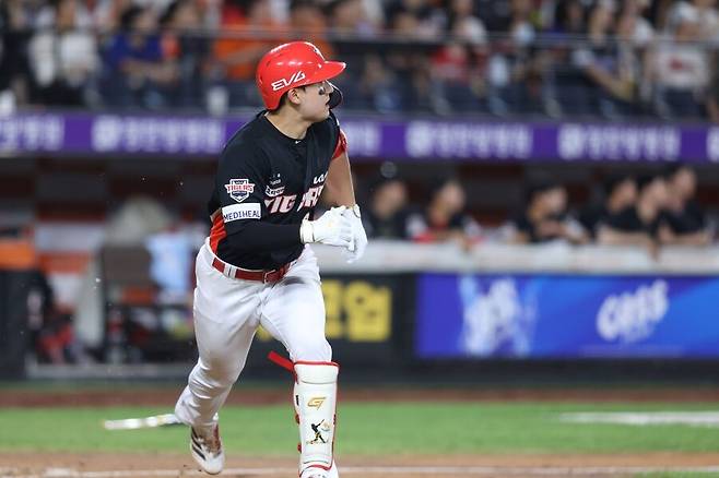 ▲ 2일 대전 한화전에 선발 출전해 경기 초반 맹활약을 펼친 윤도현 ⓒKIA타이거즈