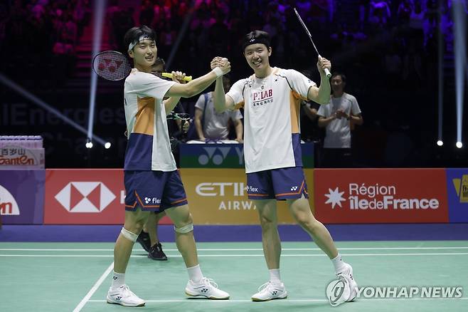 좌측부터 김원호·서승재 [EPA=연합뉴스]