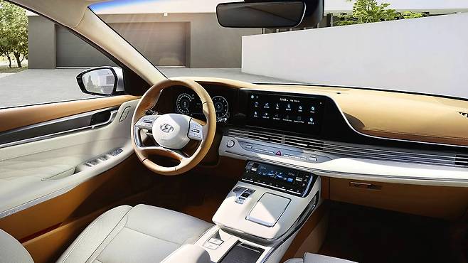 현대차 그랜저 IG 실내