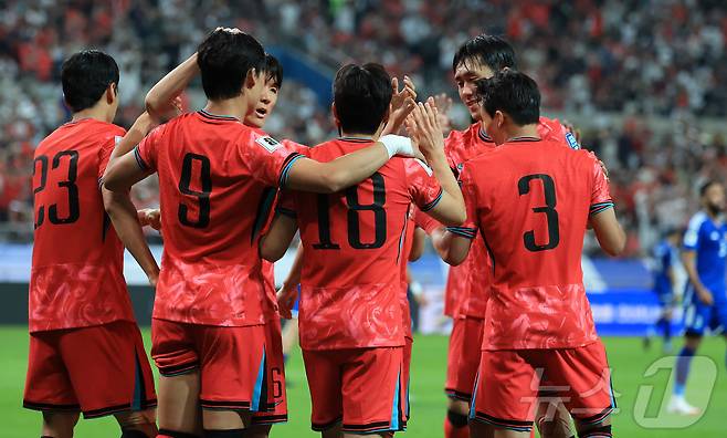 축구대표팀이 2년 만에 타 대륙 국가를 상대로 평가전을 갖는다. 우리의 현주소를 파악할 수 있는 기회다. ⓒ News1 김진환 기자