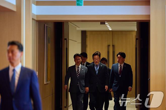 이재명 대통령이 지난 2일 서울 용산 대통령실 청사에서 열린 제40회 국무회의에 참석하고 있다. (이재명 대통령 SNS. 재판매 및 DB 금지) 2025.9.3/뉴스1 ⓒ News1 허경 기자