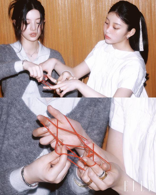 민주가 착용한 핑크골드 벨 에포크 릴 이어링, 다이아몬드 세팅 화이트골드 벨 에포크 릴 네크리스, 오른손에 착용한 다이아몬드 세팅 화이트골드 벨 에포크 릴 브레이슬릿, 왼손에 착용한 옐로골드와 핑크골드 벨 에포크 릴 브레이슬릿은 모두 Damiani. 니트 톱과 카디건은 모두 Shushu/Tong.  원희가 착용한 다이아몬드 세팅 벨 에포크 릴 이어링, 왼손 검지에 낀 다이아몬드 세팅 화이트골드 벨 에포크 릴 링, 레이어드한 옐로골드 벨 에포크 릴 링, 약지에 낀 핑크골드 벨 에포크 릴 링, 오른손 검지와 약지에 낀 다이아몬드 세팅의 화이트골드 벨 에포크 릴 링은 모두 Damiani. 셔츠는 Comme des Garçons.