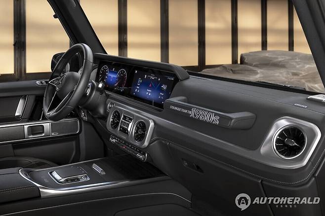 G-클래스 스트롱거 댄 더 1980 에디션에는 과거 모델의 헤리티지를 반영한 디자인 요소가 결합됐다(출처: 메르세데스 벤츠)