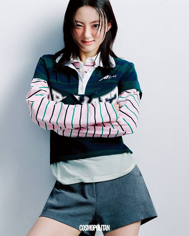 그린 티셔츠 2000 Archives. 핑크 티셔츠 Asif Calie. 이너 티셔츠 Levar. 쇼츠 Tannat.