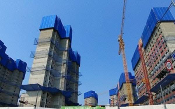 아파트 건설 현장.