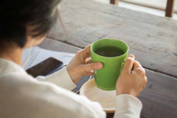 말차를 지나치게 섭취할 경우 오히려 건강을 해칠 수 있다는 전문가 경고가 나왔다./사진=클립아트코리아