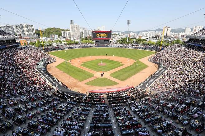 ▲ 만원관중이 들어찬 광주KIA챔피언스필드 [KIA 타이거즈]