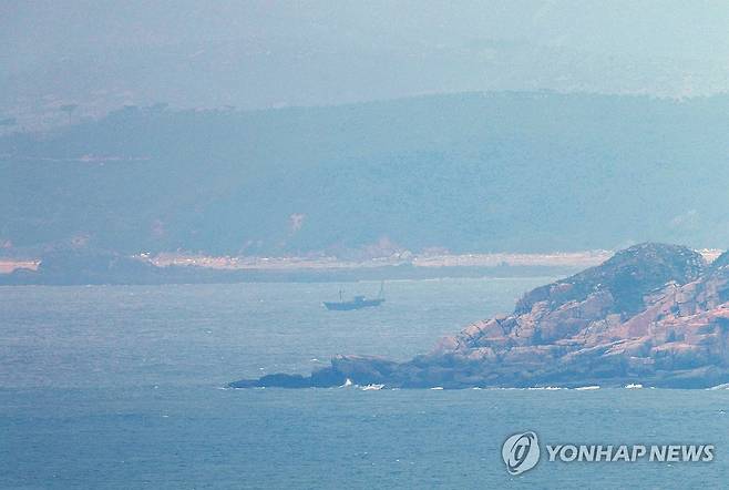 북한 황해도 앞바다의 어선 [연합뉴스 자료사진. 기사와 직접적인 관련 없음]