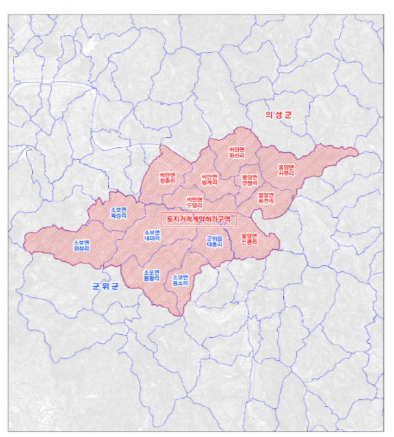 ▲ 2일 국토교통부가 공고한 '대구경북신공항 예정지 토지거래허가구역' 지형도에는 의성군 봉양·비안면과 군위군 일대 총 83.99㎢의 지정 범위가 붉은색 음영으로 표시돼 있다. 의성군