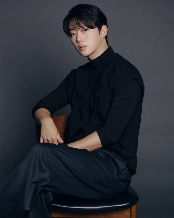 배우 한은성이 7일 비연예인 연인과 오랜 연애 끝에 결혼식을 올린다. /YY엔터테인먼트