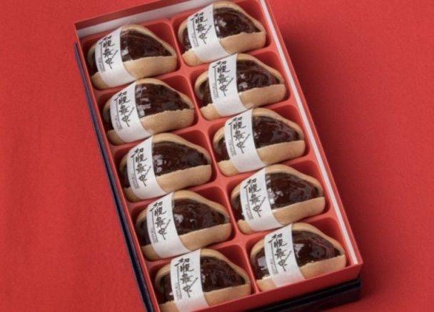 선물용으로 포장된 할복 모나카. 신쇼도 홈페이지