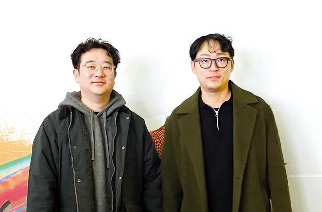 최현동 프로스앤코 대표(사진 오른쪽)