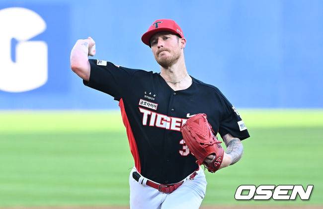 [OSEN=창원, 이석우 기자] 6일 창원NC파크에서 2025 신한 SOL 뱅크 KBO 리그 NC 다이노스와 KIA 타이거즈의 경기가 열렸다. 홈팀 NC는 라일리가, 방문팀 KIA는 올러가 선발 출전했다. KIA 타이거즈 선발투수 올러가 역투하고 있다. 2025.09.06 / foto0307@osen.co.kr