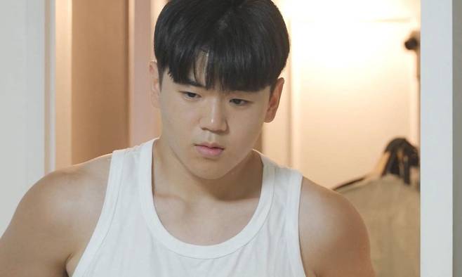 윤민수의 아들 윤후가 폭풍 성장한 근황을 전했다. ‘미우새’ 제공