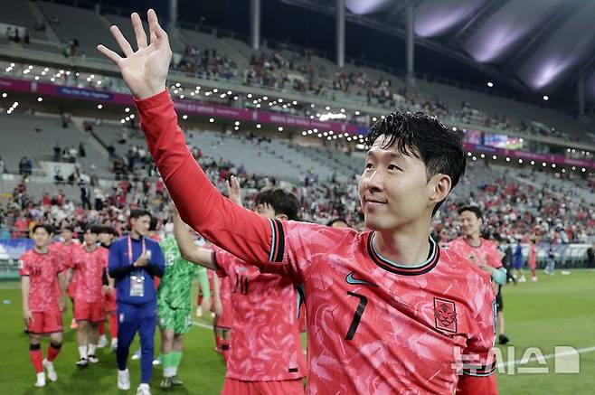 한국 축구대표팀 주장 손흥민. /사진=뉴시스