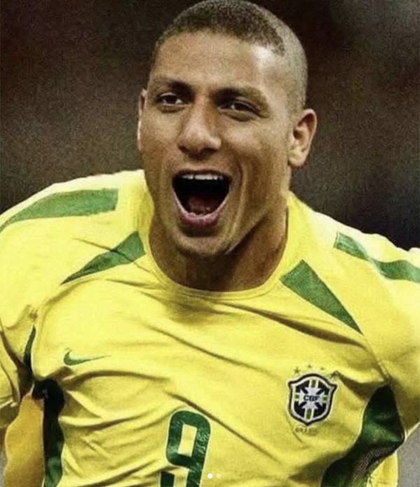 히샬리송이 8월 번리전 이후 개인 인스타그램에 직접 올린 호나우두와의 합성 사진. 2026년 북중미월드컵 출전에 대한 의지의 표현이다. 출처=히샬리송 인스타그램