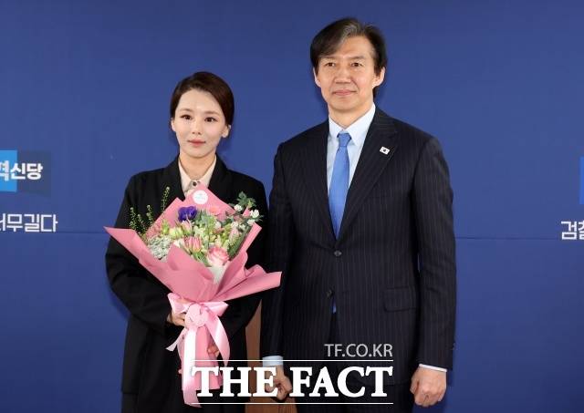 강 전 대변인은 이번 탈당을 "마지막으로 사회에 외칠 수 있는 수단"이라고 평가했다. /뉴시스