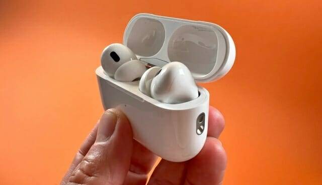 에어팟 프로 2세대 (사진=씨넷)