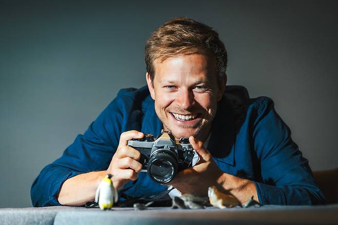 버티 그레고리는 최근 우리나라의 야생동물 촬영을 위해 한국을 찾았다. 본지와 인터뷰를 하는 모습. /이건송 영상미디어 기자