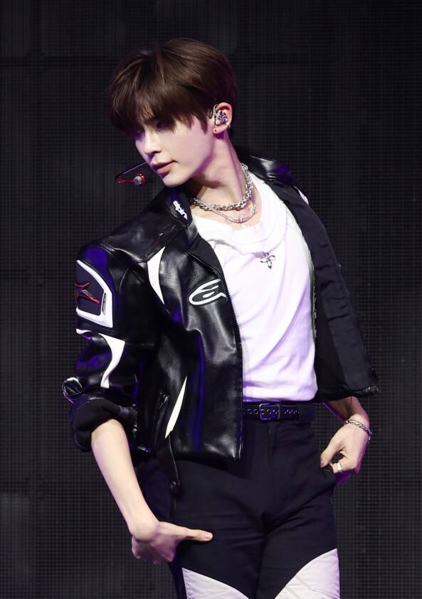 제로베이스원 성한빈이 방송에서의 발언에 대해 사과문을 게재했다. 세계일보 자료사진