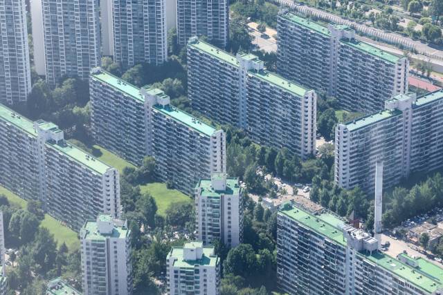 서울의 한 주공 아파트 전경. 연합뉴스