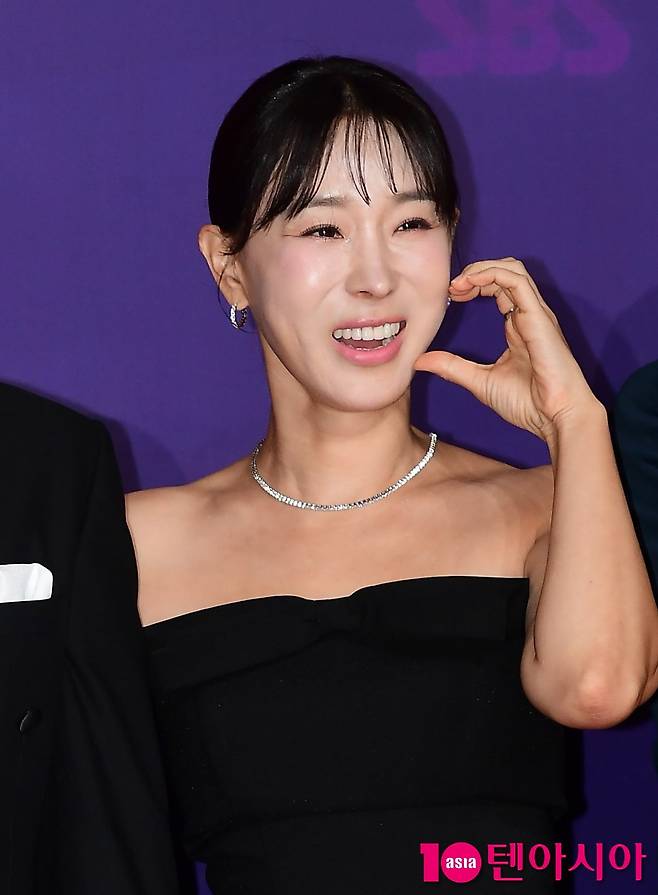 텐아시아 DB