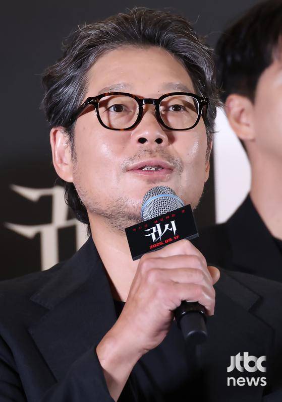 9일 오후 서울 CGV 용산아이파크몰에서 영화 '귀시' 언론시사회가 열렸다. 홍원기 감독, 배우 유재명, 문채원, 서영희, 원현준, 솔라, 차선우, 배수민, 서지수, 손주연이 참석했다. 박세완 엔터뉴스팀 기자 park.sewan@jtbc.co.kr