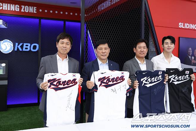 KBO스토어 오픈 행사. 사진제공=한국야구위원회