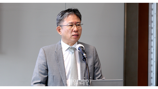 윤동진 원장이 9월 8일 서울드래곤시티호텔에서 열린 ‘2025년 농업협력 초청연수’ 개회식에서 축사를 하고 있다. ⓒ농림수산식품교육문화정보원