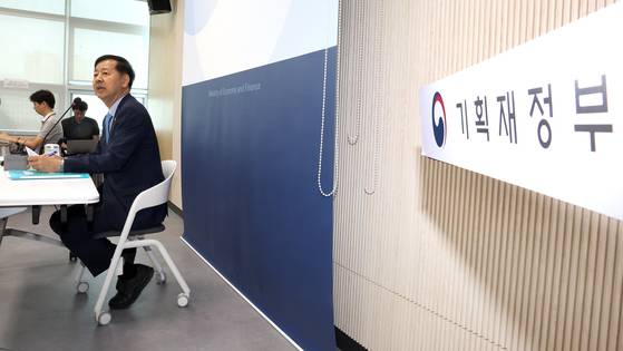 8일 정부세종청사 기획재정부에서 구윤철 부총리 겸 기재부 장관 기자 간담회를 하는 모습. 연합뉴스