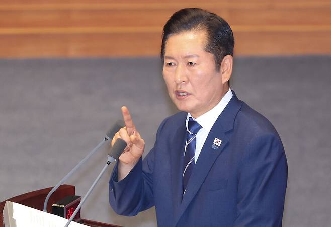 정청래 더불어민주당 대표가 9일 서울 여의도 국회에서 열린 본회의에서 교섭단체 대표연설을 하고 있다. ⓒ연합뉴스