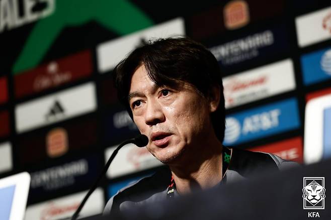 Gerente del equipo de fútbol de Hong Myung -Bo. /Photo = proporcionado por la Asociación de Fútbol de Corea