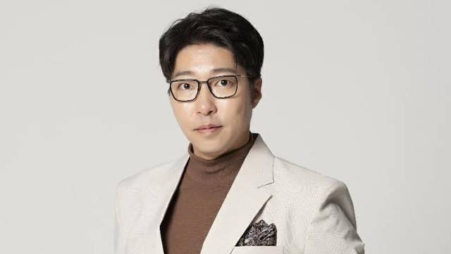 유튜버 대도서관은 게임 방송으로 유명해진 1세대 파워 유튜버이자 콘텐츠 크리에이터였다｜출처: 대도서관 SNS