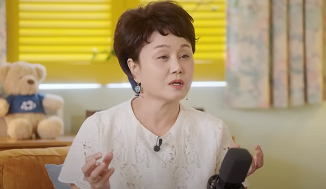 유튜브 채널 ‘롤링썬더’ 캡처