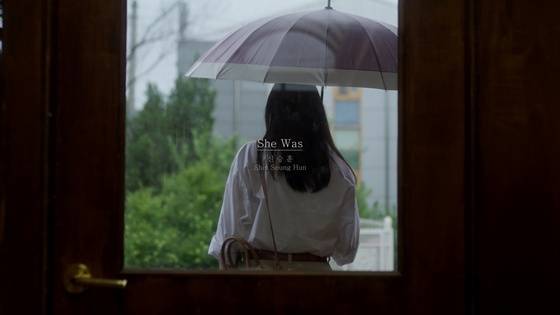 /사진=신승훈 'She Was' 뮤직비디오 캡처
