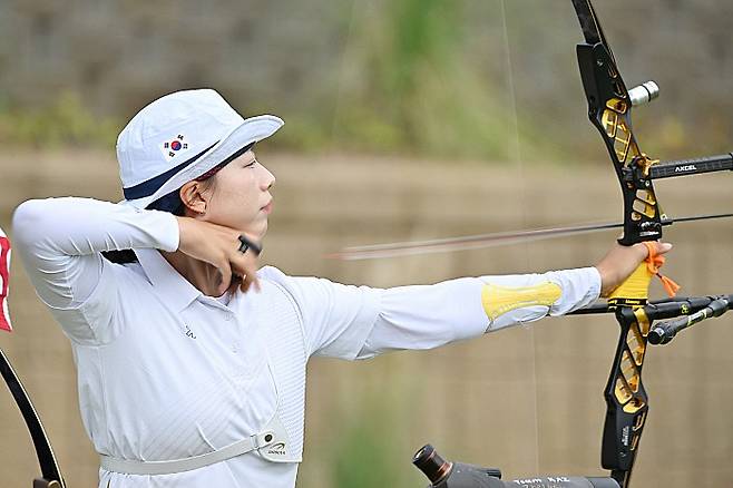 사격하는 임시현. 뉴시스