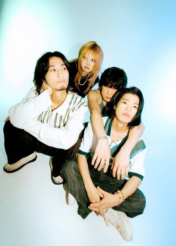 카디는 자신들을 '잡식성 밴드'라고 소개하며 다양한 음악을 선보일 것을 예고했다./플래닛케이