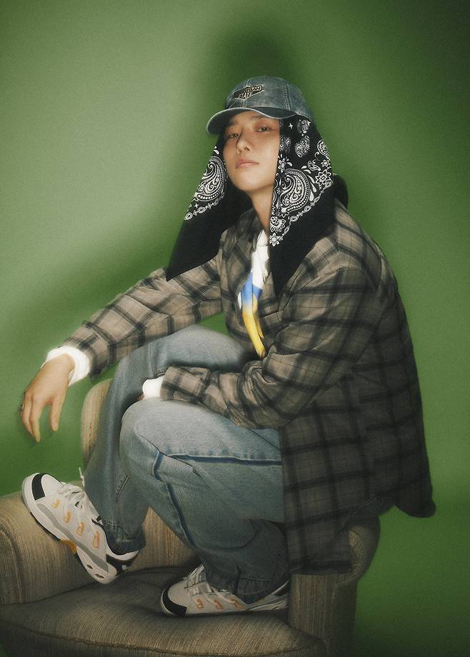 우즈와 협업한 에잇세컨즈 2025 가을·겨울  화보