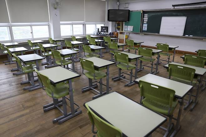 [뉴시스] 전국 초중고 5개 반 중 1개 반은 학생 수가 28명 이상인 '과밀학급'인 것으로 나타났다. 중학교의 경우 과밀학급 비율이 40%에 육박했다. (사진=유토이미지). *재판매 및 DB 금지 *재판매 및 DB 금지