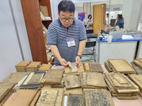 고서점 양수성 대표가 지난달 벡스코에서 열린 북앤콘텐츠페어에 참여했다.