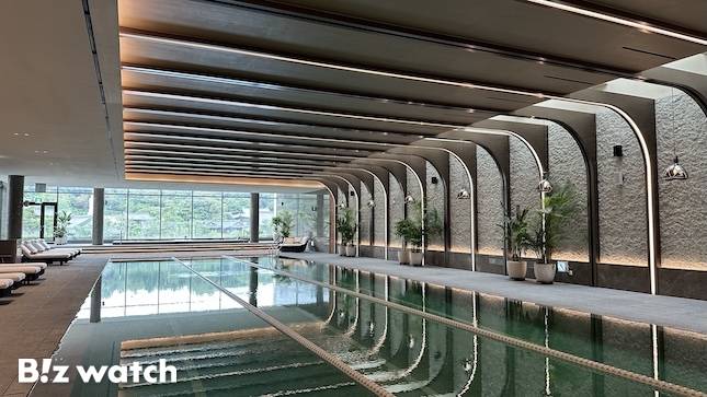 웨스틴 서울 파르나스의 실내 수영장. / 사진=정혜인 기자 hij@