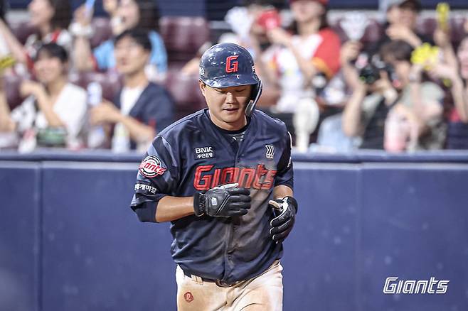 롯데 자이언츠 손호영