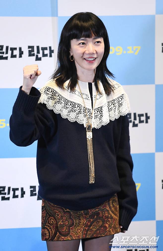 영화 '린다 린다 린다' 재개봉 언론 시사회 및 기자간담회가 12일 오후 서울 강남구 코엑스 메가박스에서 열렸다. 배두나가 포즈 취하고 있다. 정재근 기자 cjg@sportschosun.com/2025.9.12/