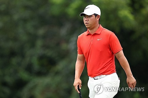 그린에 오르는 김주형. 사진[AFP/게티이미지=연합뉴스]
