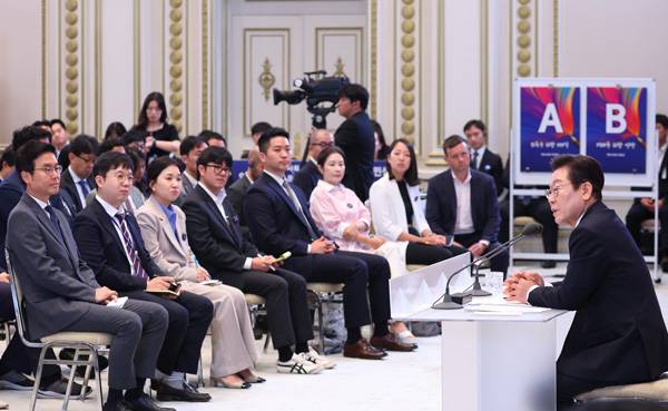 ▲ 이재명 대통령이 9월11일 청와대 영빈관에서 열린 취임 100일 기자회견 '회복을 위한 100일, 미래를 위한 성장'에서 발언하고 있다. ⓒ연합뉴스