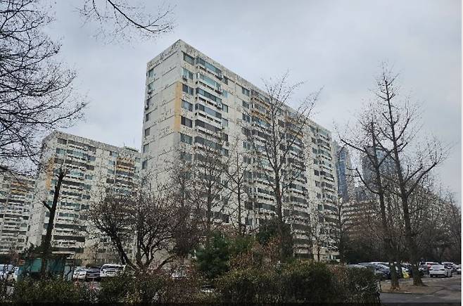 서울시 영등포구 여의도동 시범아파트 [지지옥션]