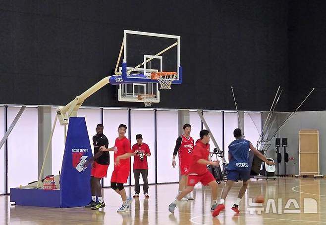 [후쿠오카(일본)=뉴시스] 하근수 기자= 프로농구 울산 현대모비스, 라이징 제퍼 후쿠오카전 대비 최종 훈련 진행. 2025.09.12. hatriker22@newsis.com