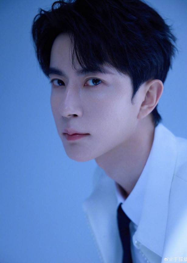 우몽롱 웨이보