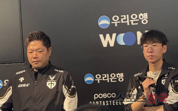 김정수 젠지 감독(왼쪽). ⓒ스포츠한국 심규현 기자