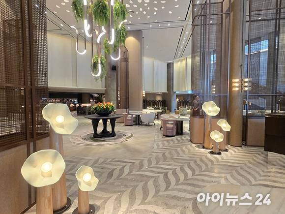 라운지 & 바 '더 로그' [사진=박은경 기자]